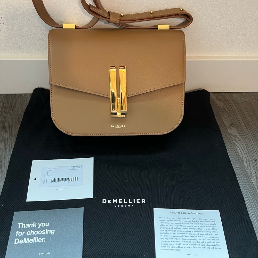 Authentic DEMELLIER Vancouver - smooth deep coffee